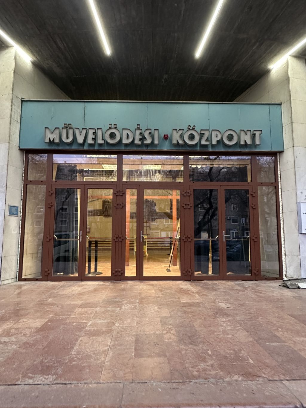 Alumínium nyílászárók (18/37)